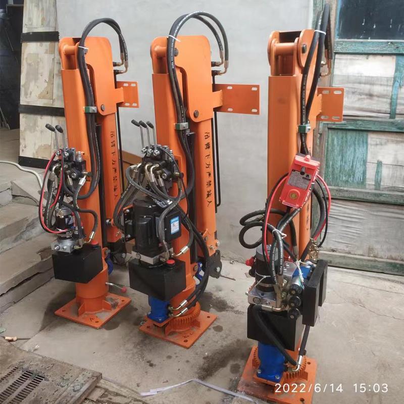 杏花岭区重汽蓝牌随车吊 3.2吨 国六动力强 液压驱动 农用自卸起重机